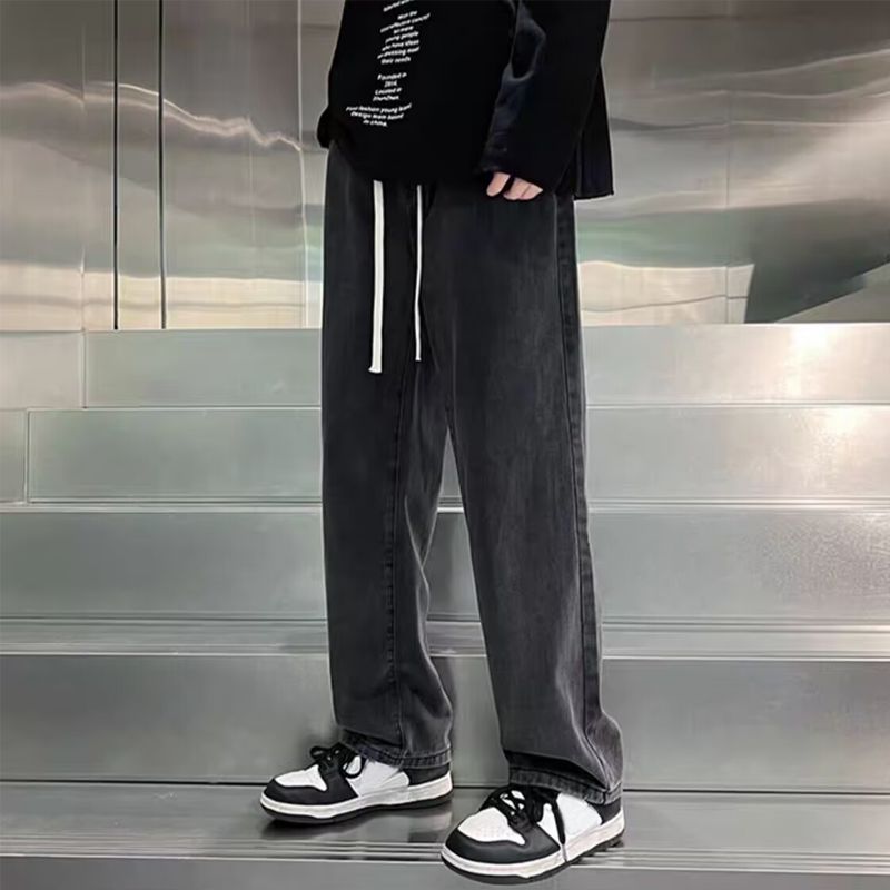 Men’s Fashionable Relaxed Straight Fit Jeans(50% OFF)