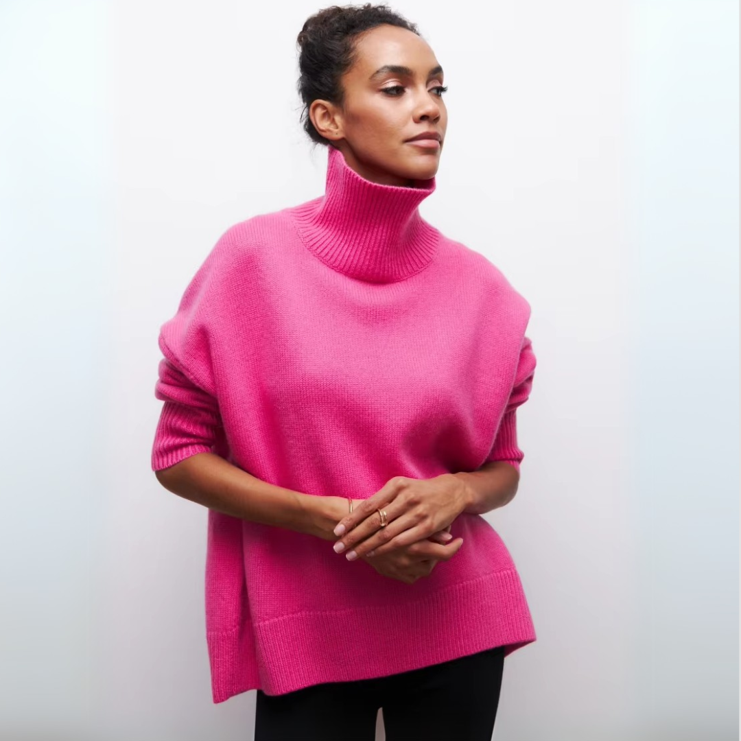 Short-sleeve turtleneck sweater – stylish freshness with a modern touch