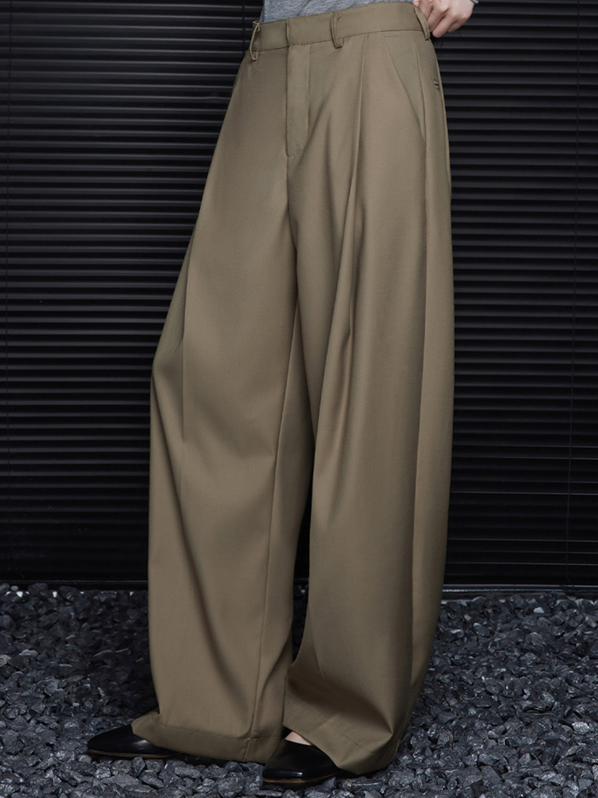 Pleated Draped Pants Without Belt