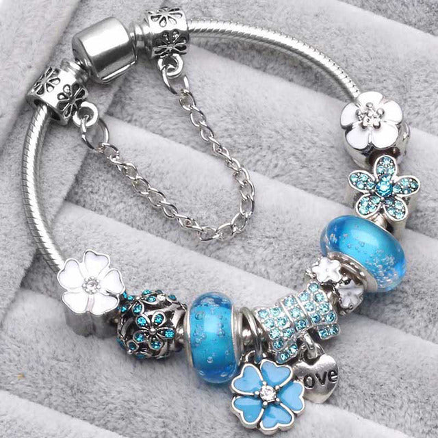 Elegant Vintage Silver Bracelets in Blue