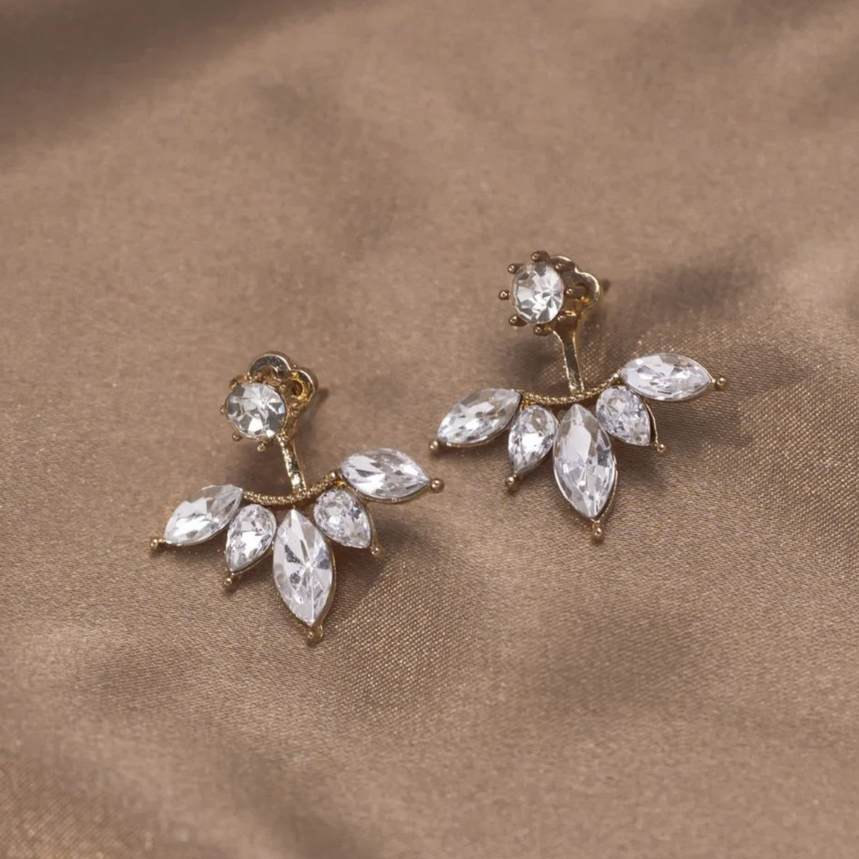 Stunning Gold Earrings Adorned with Dazzling Zirconia Gems