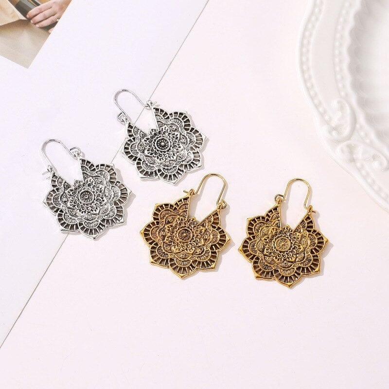Chic Lotus Mandala Earrings - Infuse Your Look with Serenity and Style