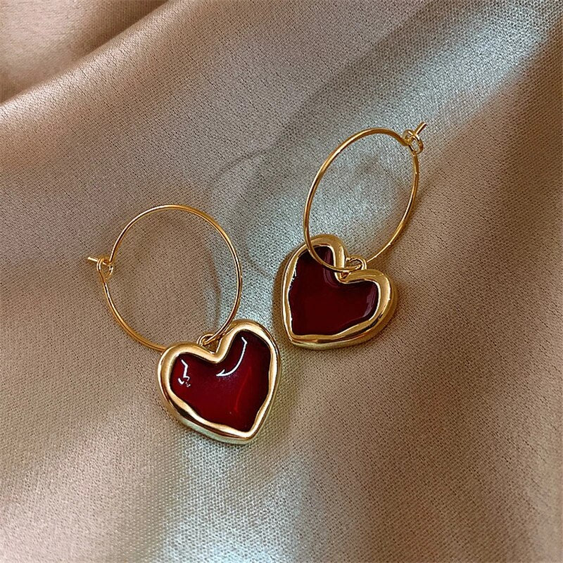 Dazzling Fine Gold Heart Earrings for an Elegant Touch