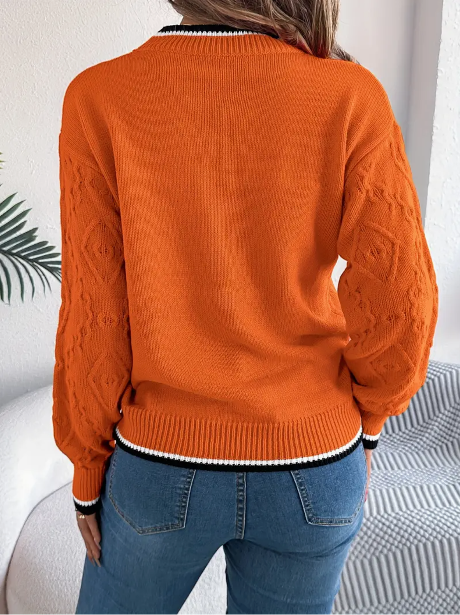 Elegant structured sweater – expressive style for confident looks