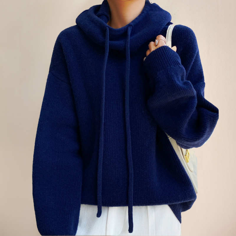 Charlotte | Elegant turtleneck sweater made of luxurious merino wool