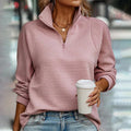 Modern quarter-zip pullover – stylish and lightweight for any occasion