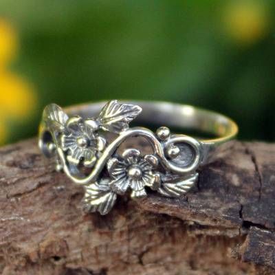 Antique Silver Floral Ring