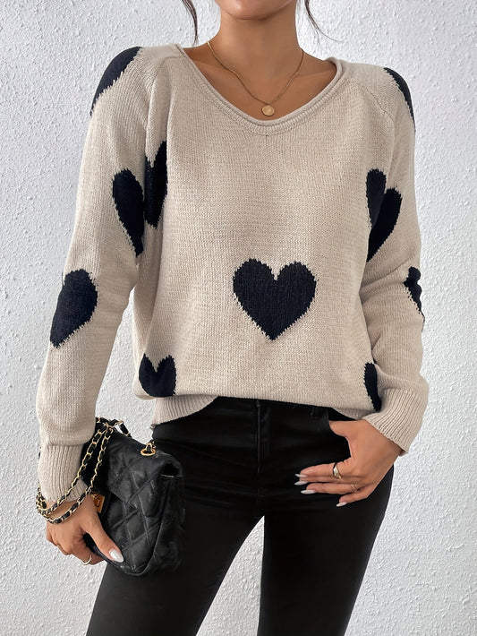 Comfortable Sweater with Lovable Heart Pattern – Romantic Style for Cozy Moments