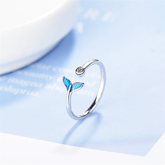 Silver Whale Fin Ring with Sparkling Zirconia Stones