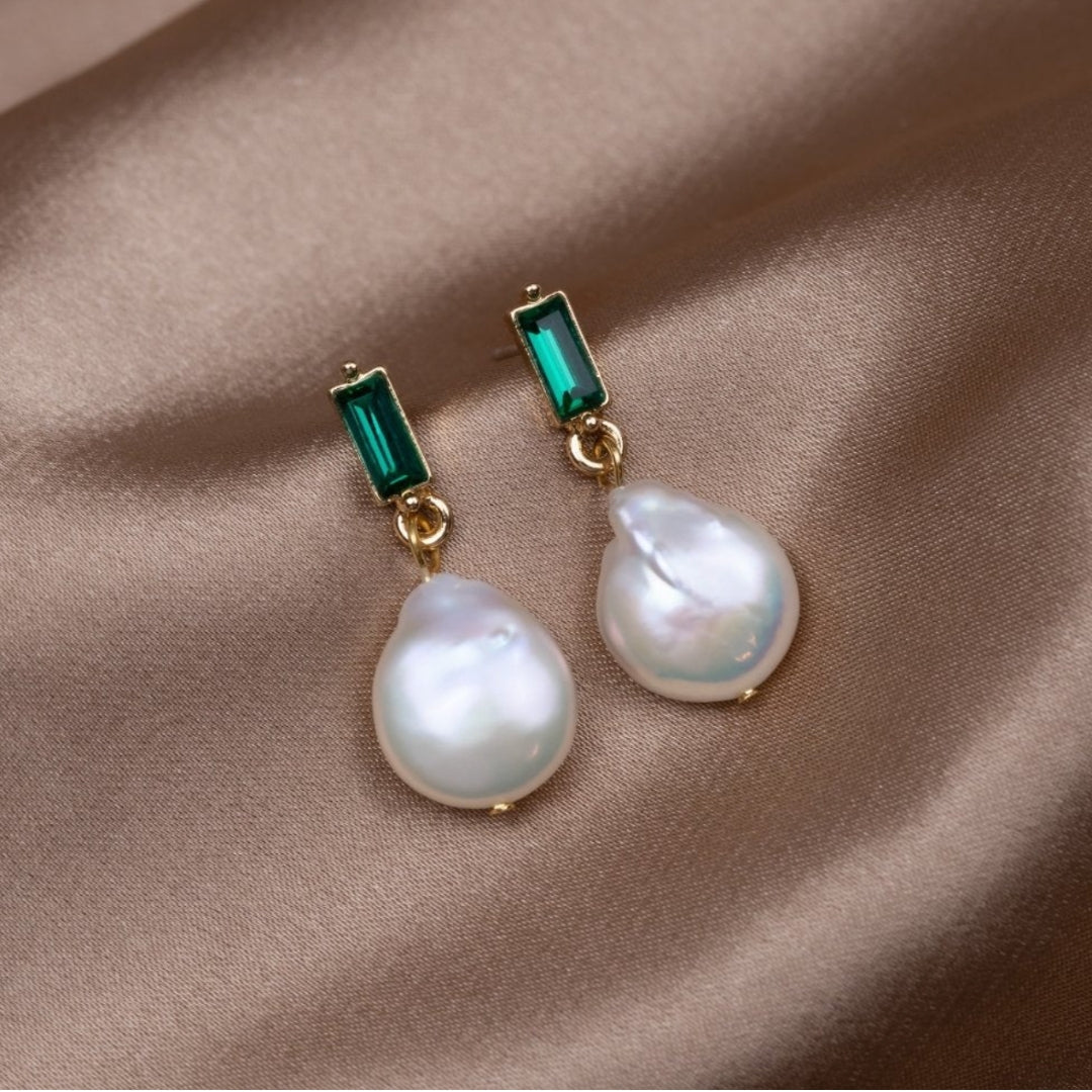 Chic Gold Earrings Adorned with Shimmering Pearls and Dazzling Green Cubic Zirconia