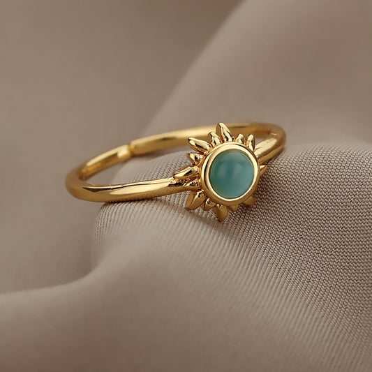 Elegant adjustable sunstone ring in fine gold