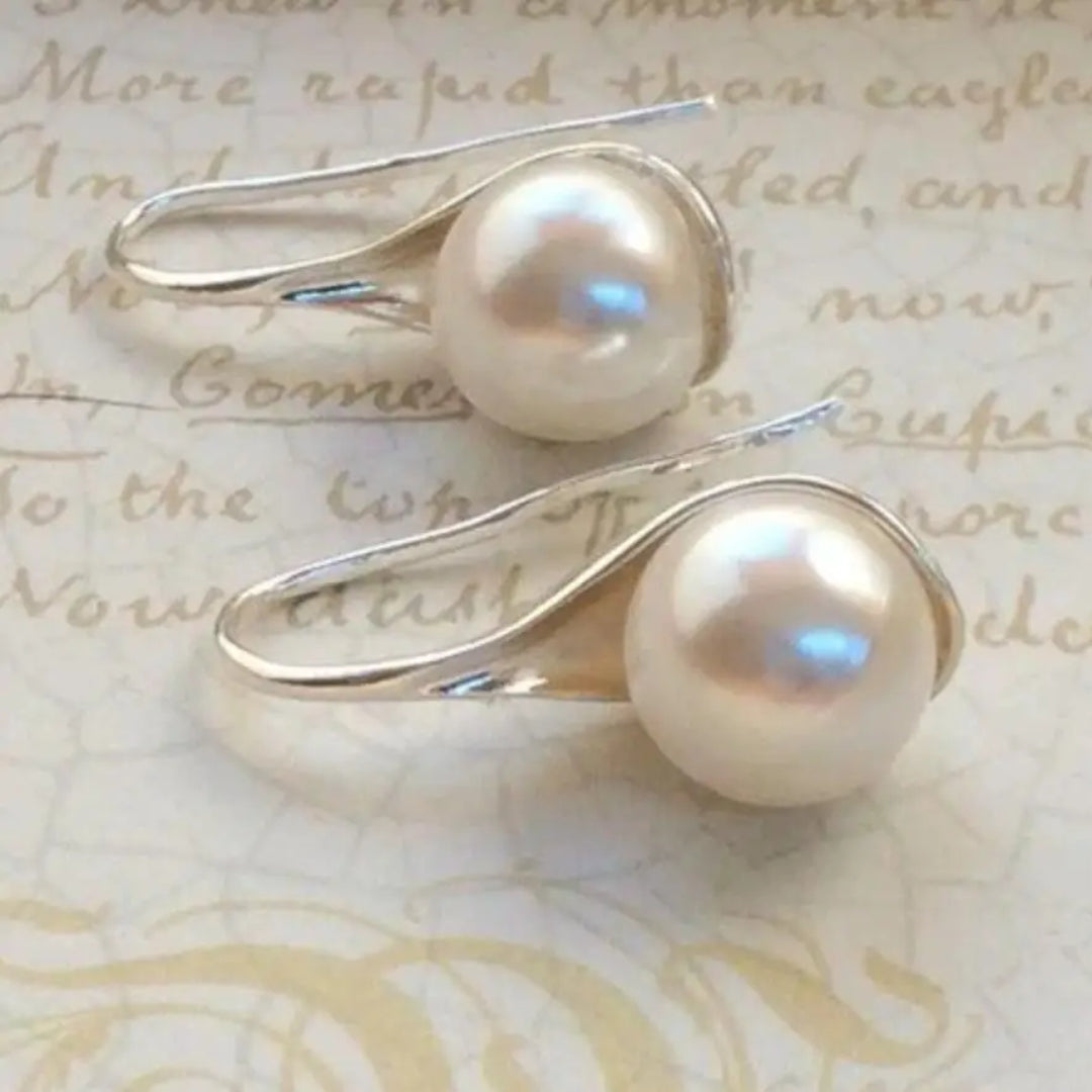 Stylish drop pearl earrings for an elegant appearance