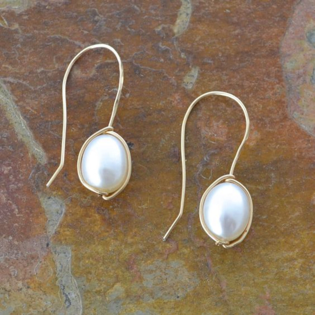 Stunning Vintage Golden Pearl Earrings