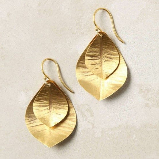 Elegant Vintage Gold Double Leaf Earrings – Perfect for Any Occasion!