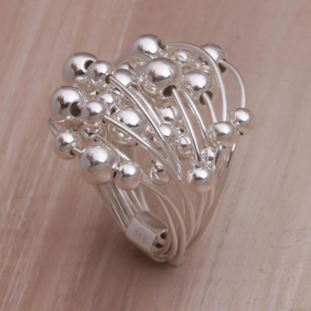 Elegant Vintage Silver Ring with Bud Design