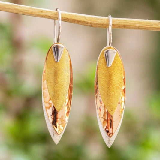 Glamorous Vintage Yellow Earrings with Chic Pendant Accents