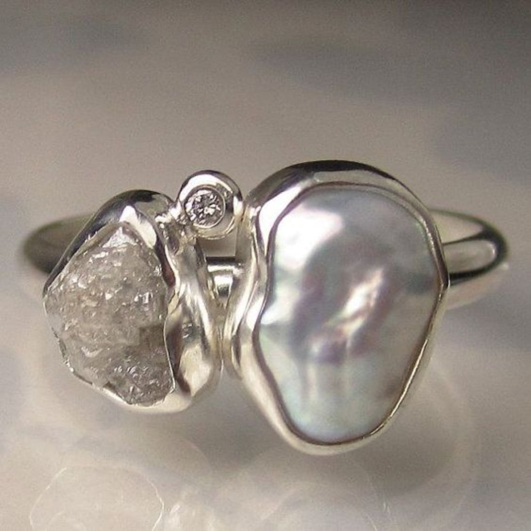 Elegant Vintage Baroque Pearl Ring in Silver