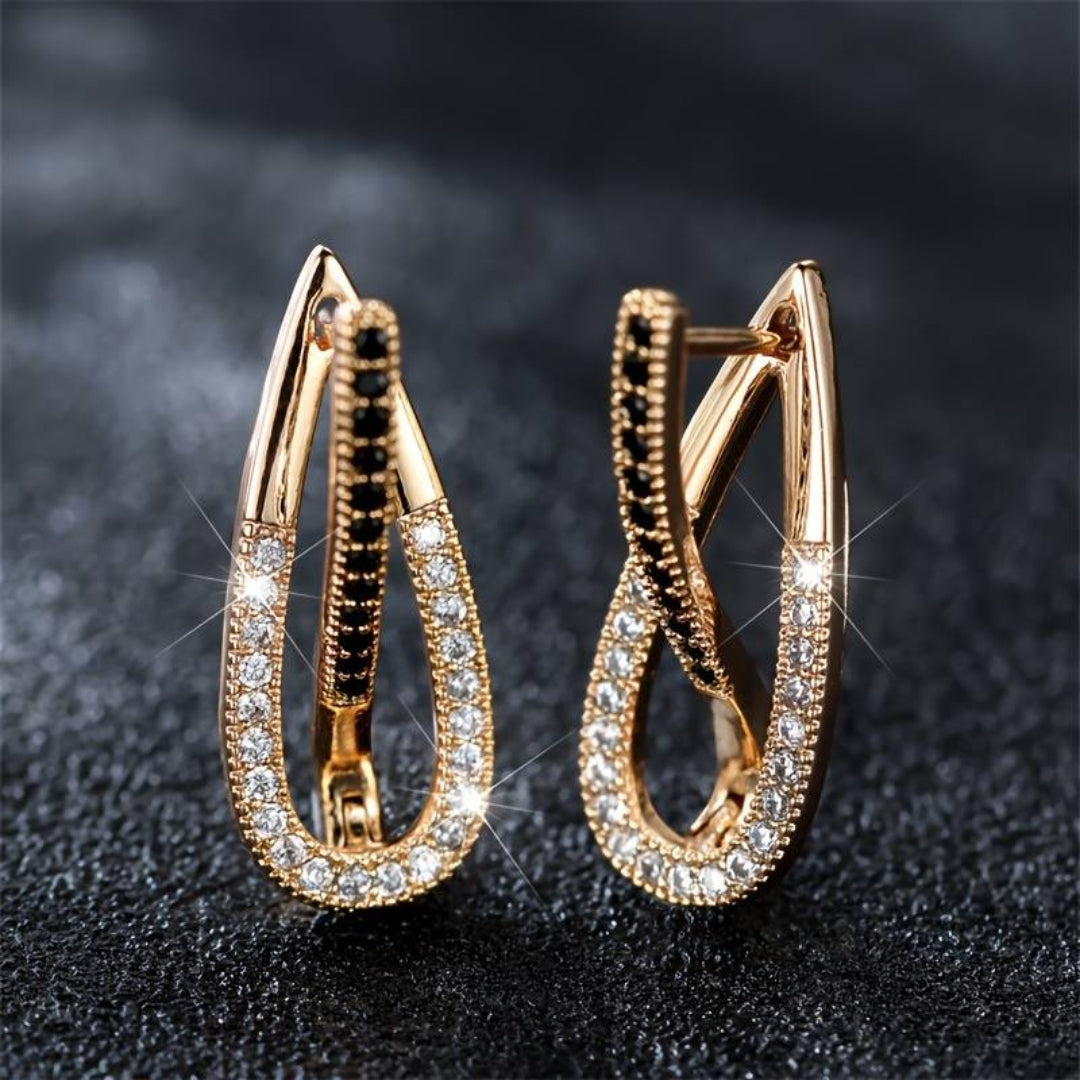 Sleek and Stylish Black Earrings for a Touch of Elegance