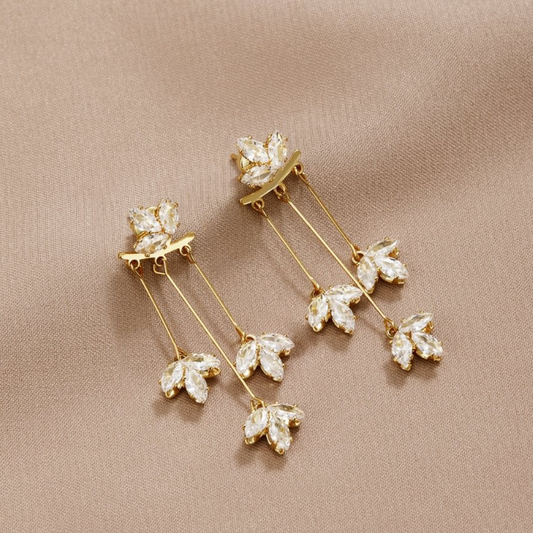 Stunning Gold Earrings Adorned with Dazzling Crystal Leaf Details