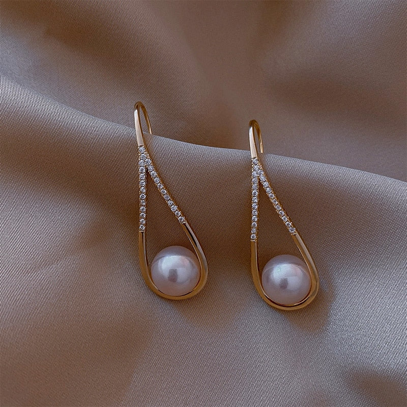 Elegant Rose Gold Pearl Earrings for Every Occasion