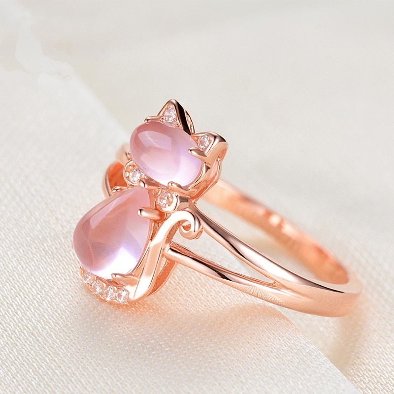 Seductive Rose Gold Cat Ring