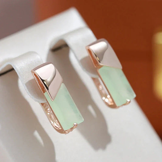 Chic Green Earrings to Elevate Your Elegance