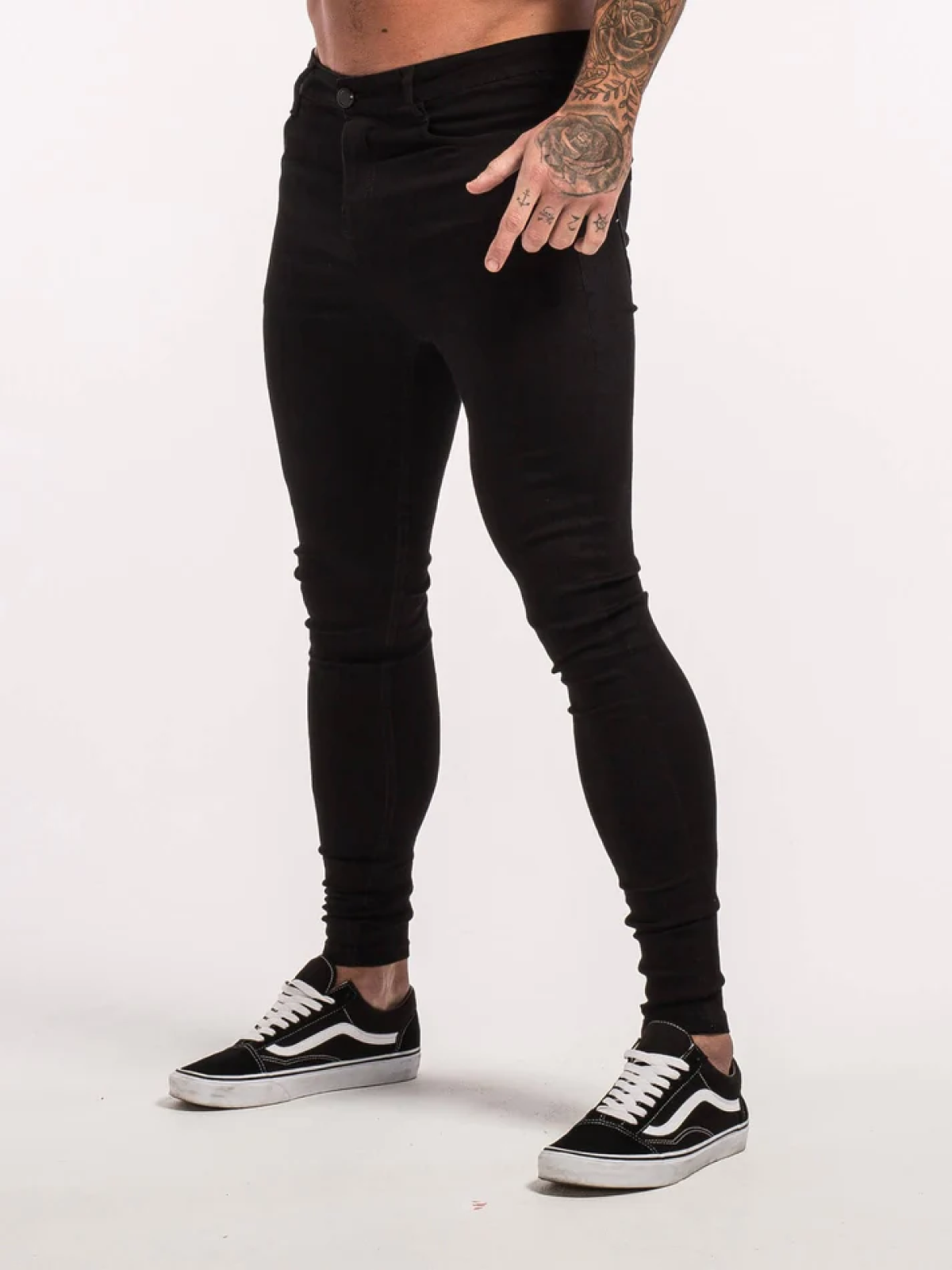 BASIC JEANS | BLACK