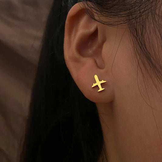 Chic Golden Airplane Earrings for Fashion-Forward Travelers