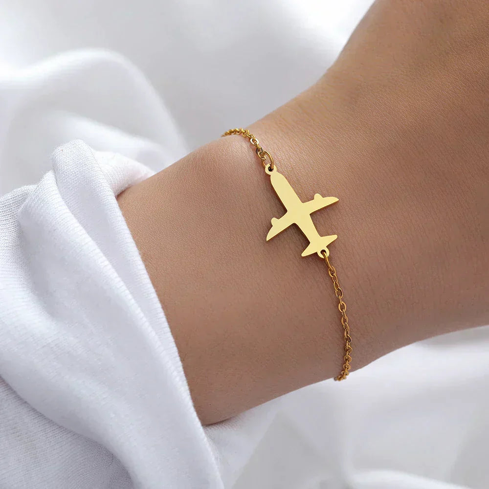 Elegant Golden Airplane Bracelet for Travel Fans