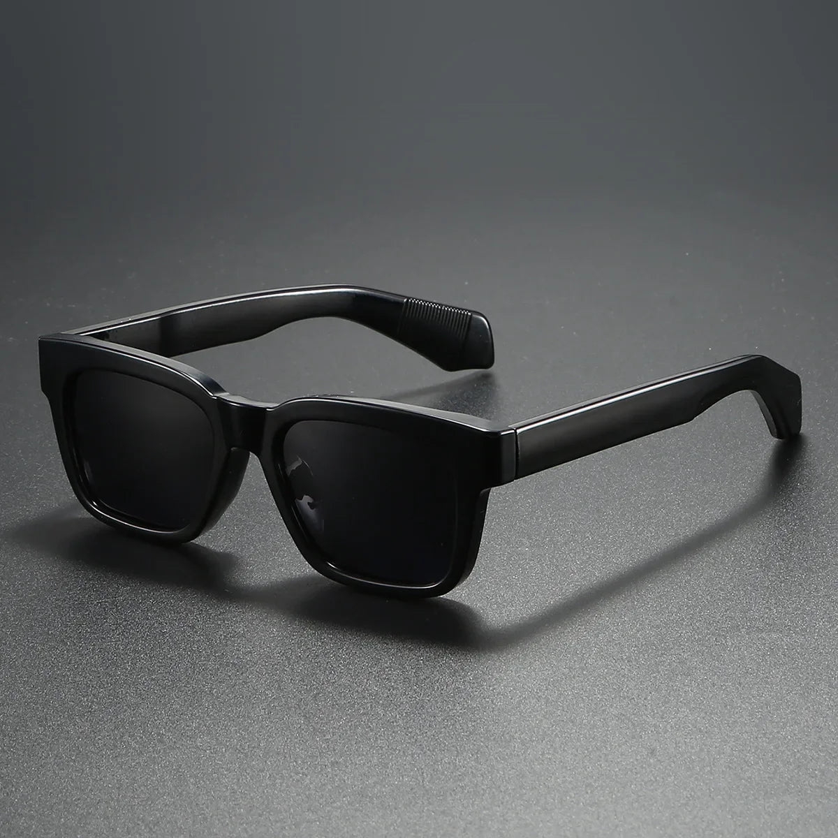 Hudson Stunner Shades