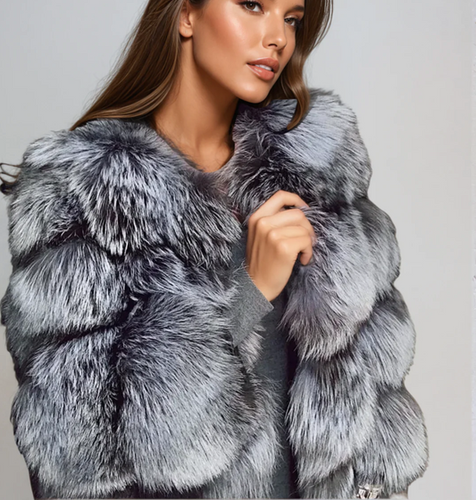 DACY | Elegant Faux Fur Coat for a Stylish Look