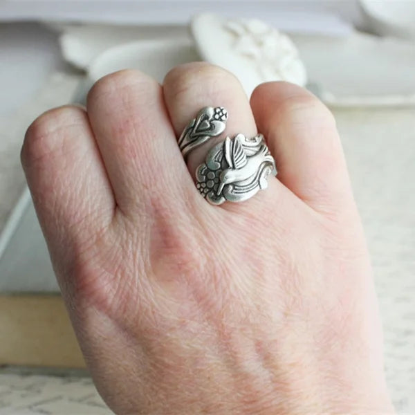 Enchanting Hummingbird Flower Ring