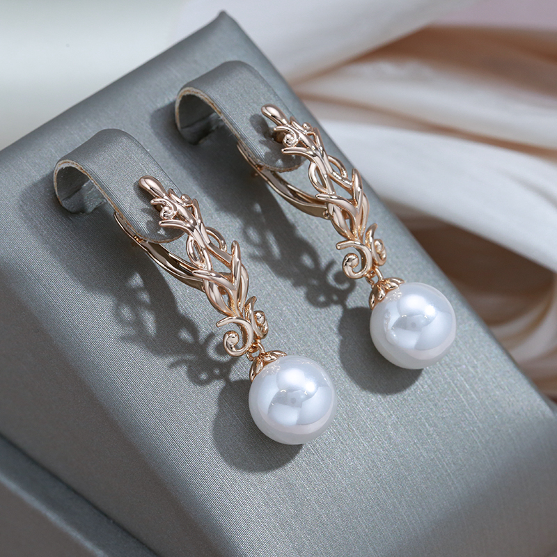 Enchanted Forest-Inspired Earrings with Elegant Golden Pearls