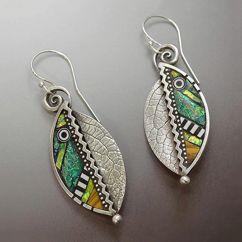 Stunning Silver Boho Earrings Adorned with Dazzling Green Crystals