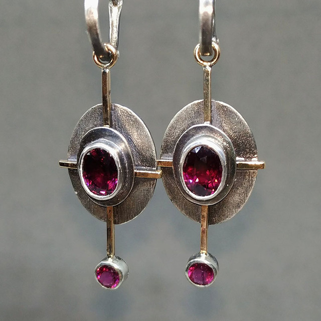 Chic Boho Sterling Silver Earrings Adorned with Dazzling Garnet Crystals