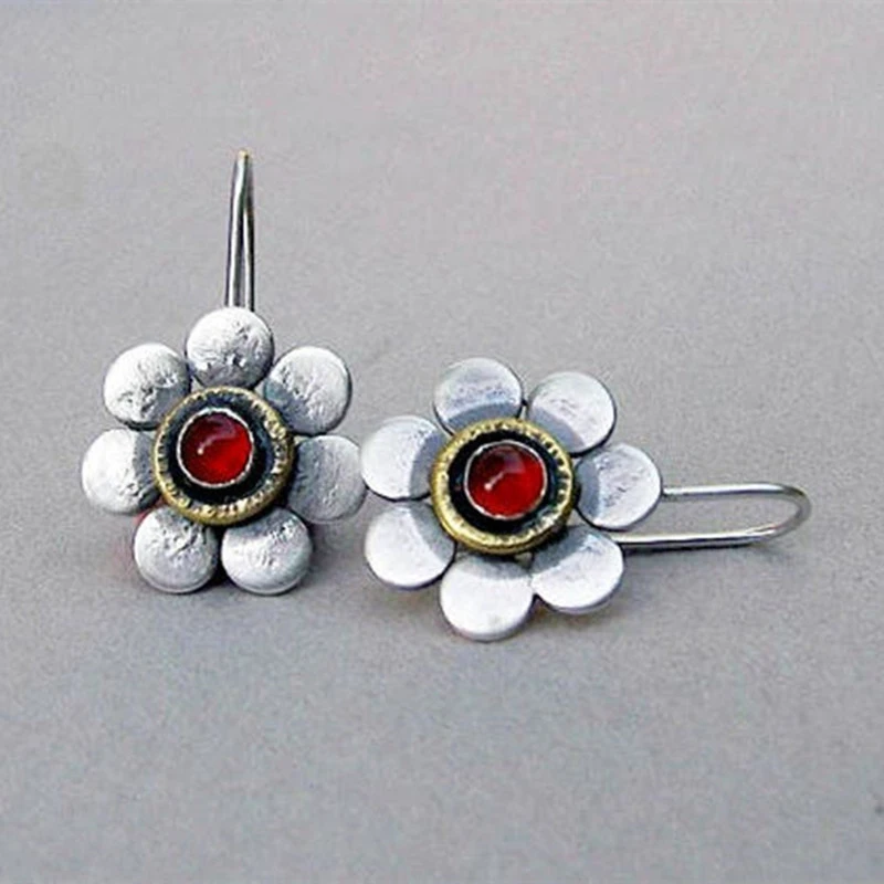 Chic Vintage Red Crystal Flower Earrings for an Elegant Statement