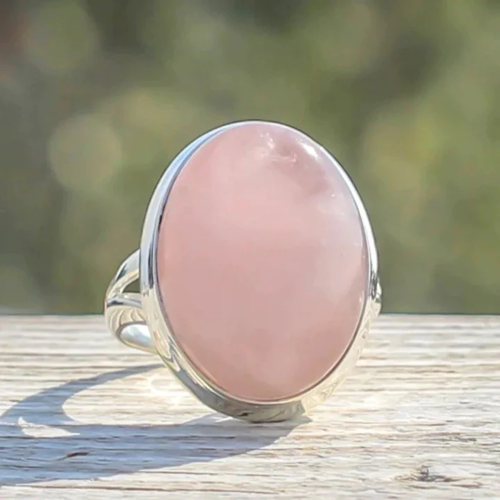 Charming Vintage Rose Quartz Ring in Sterling Silver