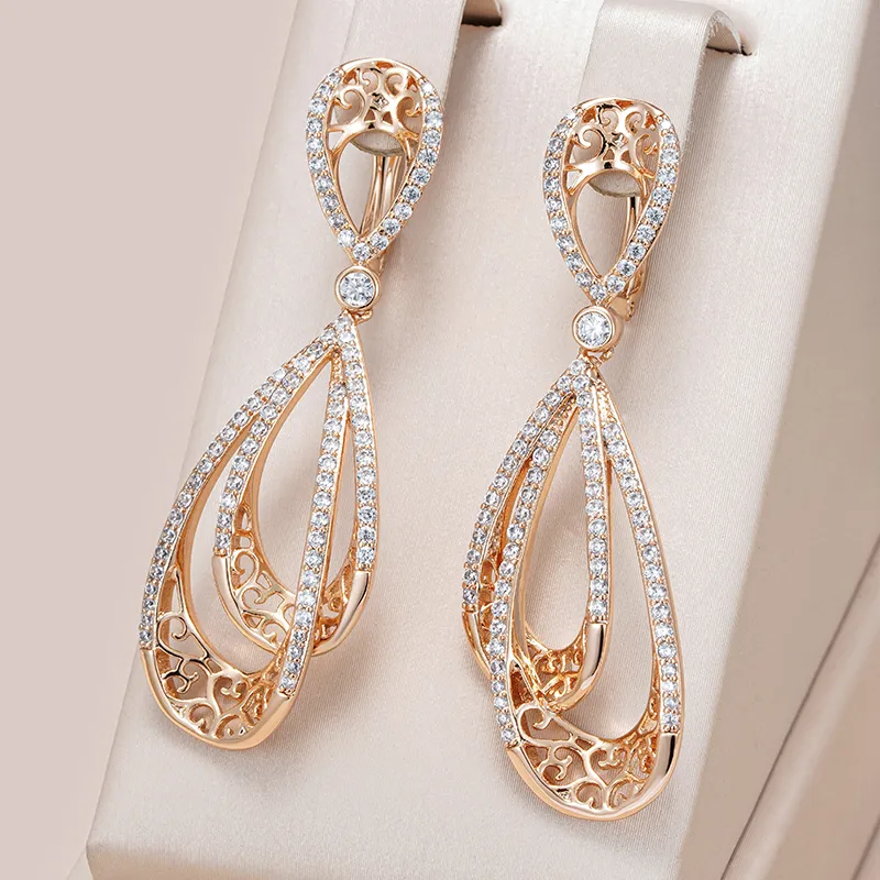 Radiant Gold-Colored Earrings for a Touch of Elegance