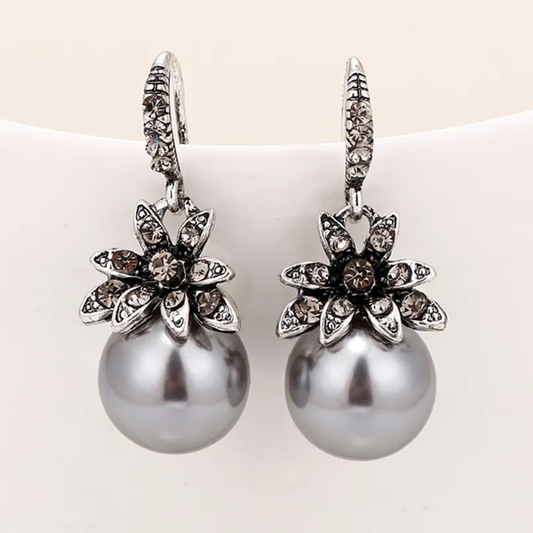 Elegant Vintage Silver Pearl Earrings for Timeless Chic