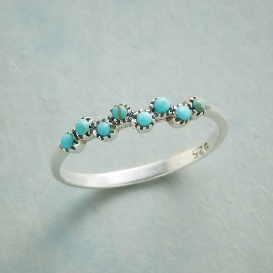 Elegant Turquoise Vintage Ring for Timeless Style