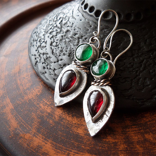 Stunning Vintage Earrings in Vibrant Red and Green