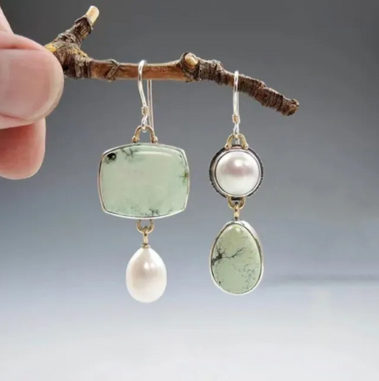 Elegant Vintage Green Stone Earrings with Sparkling Pearls