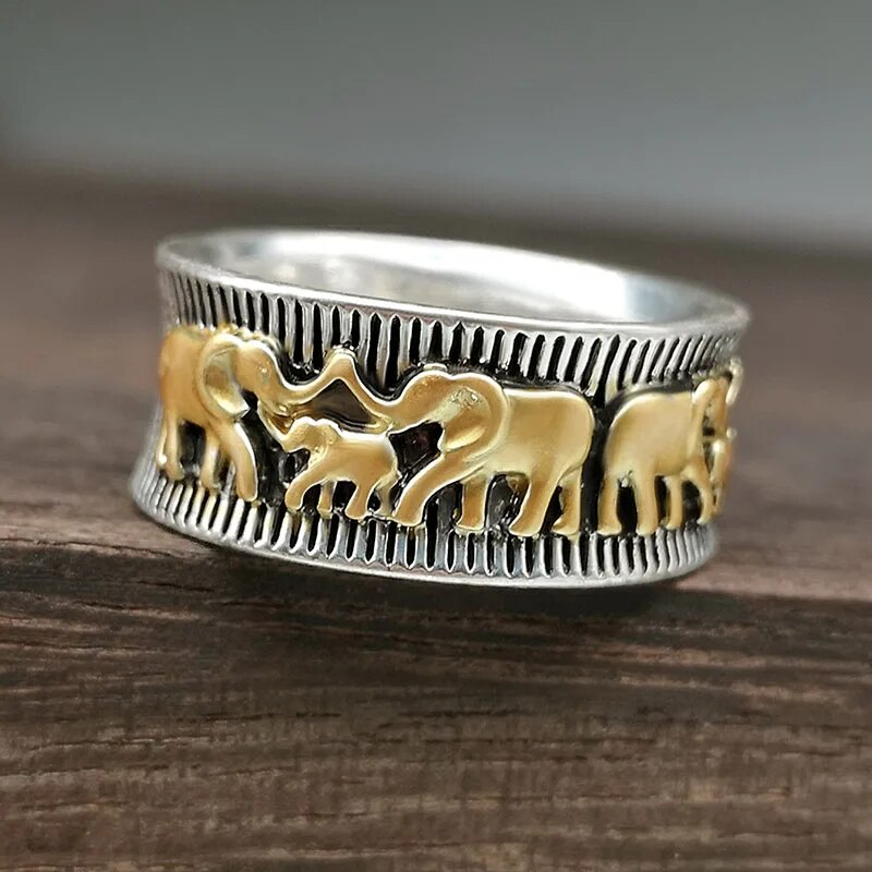 Elegant Vintage Gold Elephant Ring