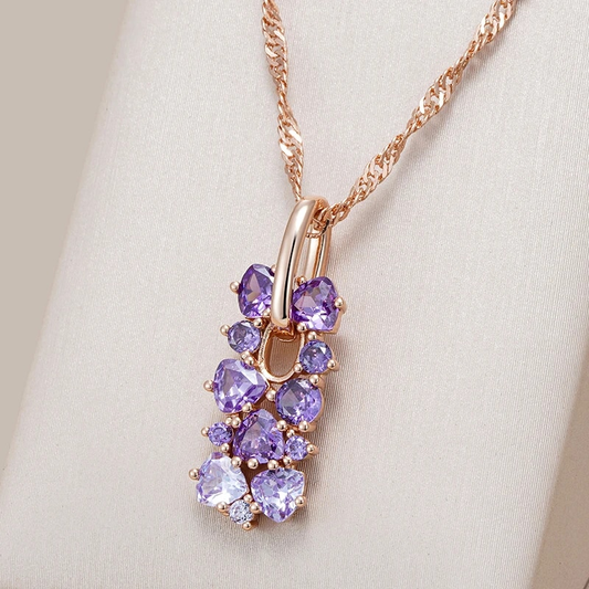 Elegant violet necklace for a touch of style