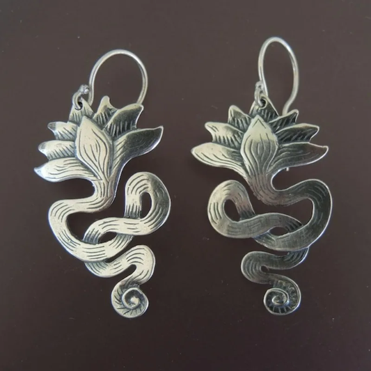 Stunning Vintage Floral Snake Earrings Crafted from Premium Sterling Silver