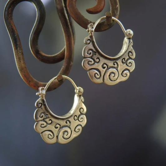 Exquisite Vintage Earrings with an Exotic Flair