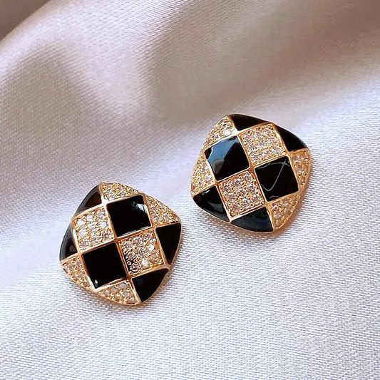 Chic Black Enamel Earrings with a Dazzling Shine