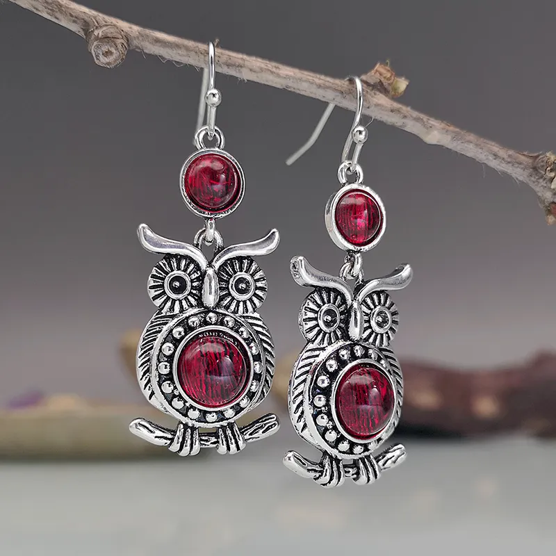 Chic Vintage-Inspired Red Owl Earrings