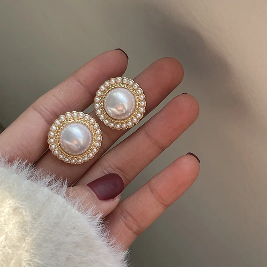 Stylish and Radiant Pearl Earrings for Every Occasion