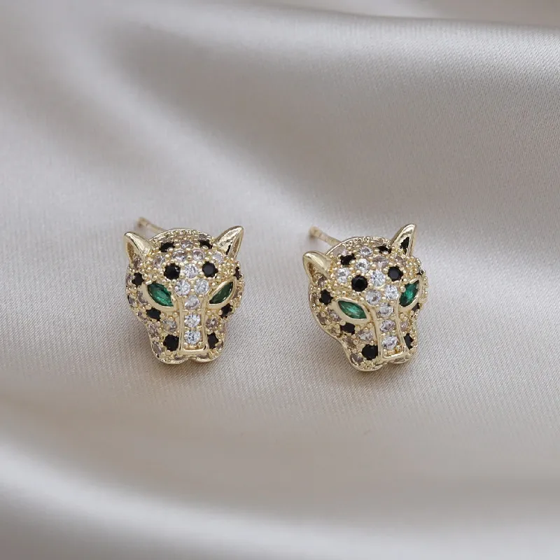 Stunning Leopard-Print Chandelier Earrings with a Radiant Flair